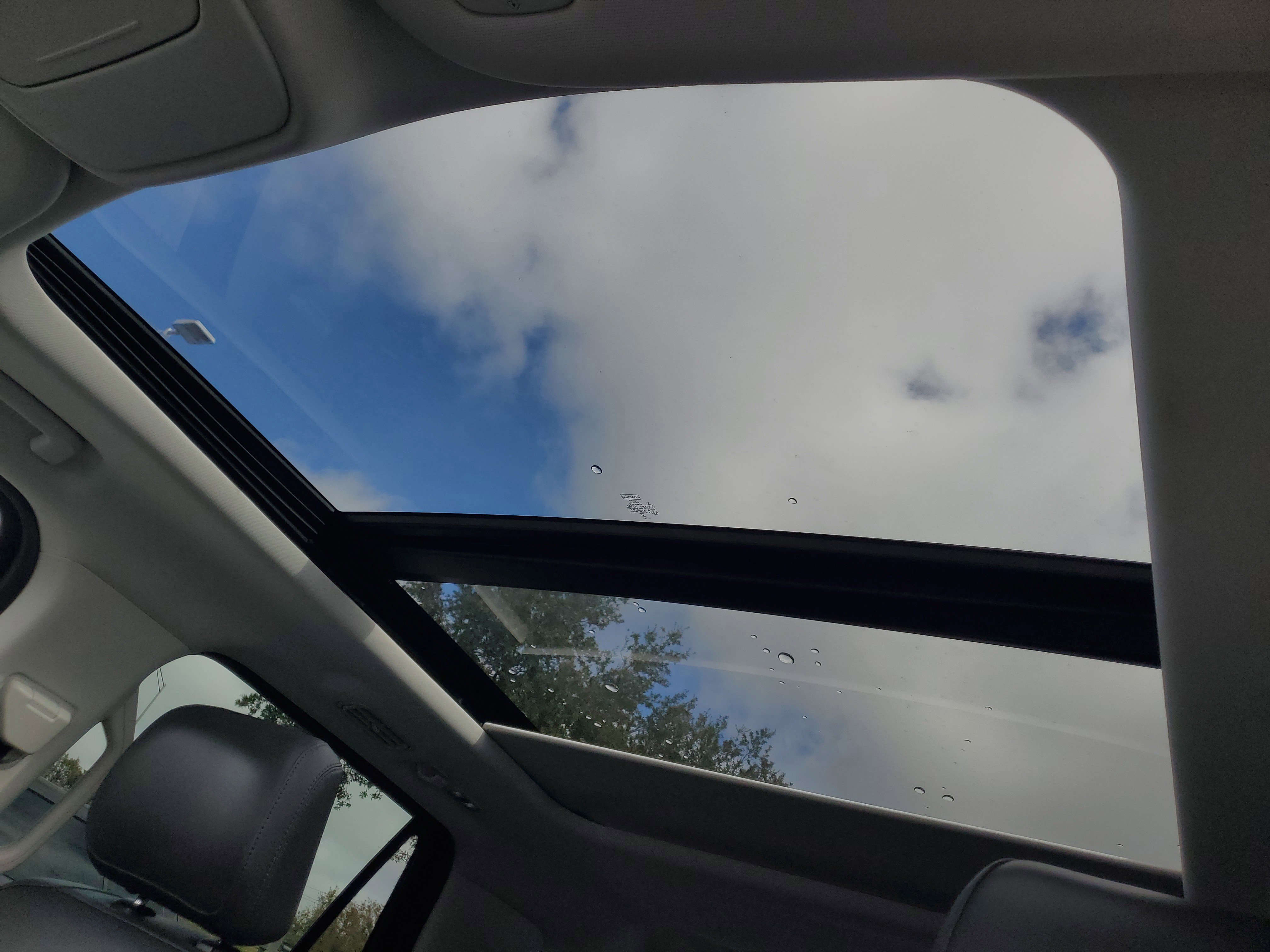 Certified 2025 Ford Expedition Active image 30