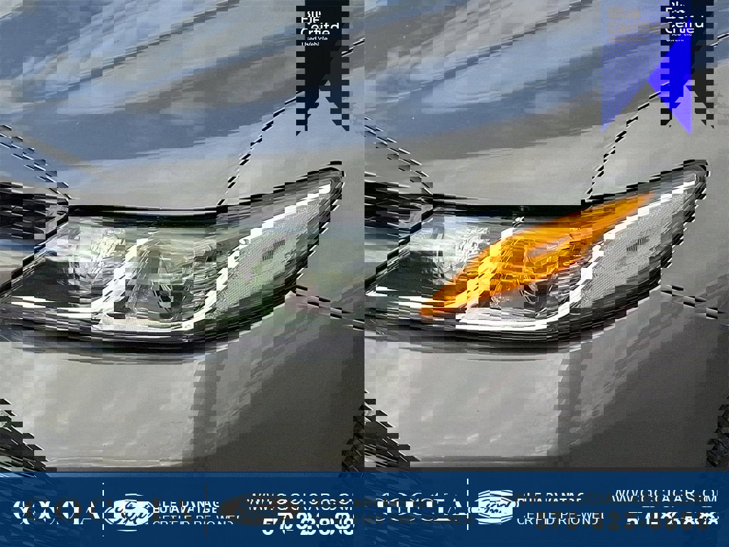 Used 2019 Toyota Camry LE image 9