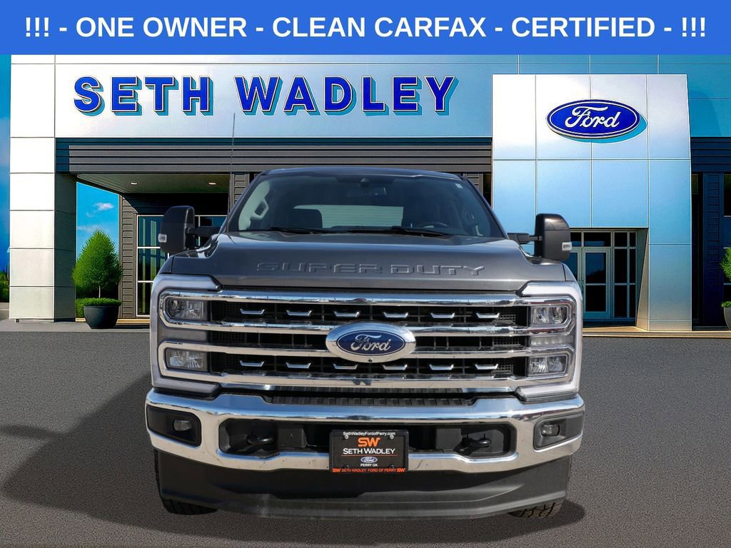 Certified 2025 Ford F250 Lariat w/ FX4 Off-Road Package image 9