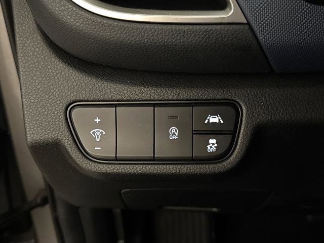 Used 2023 Kia Seltos S image 18