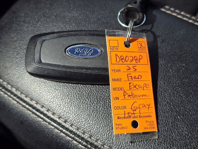 Certified 2025 Ford Escape Platinum AWD/4WD image 33