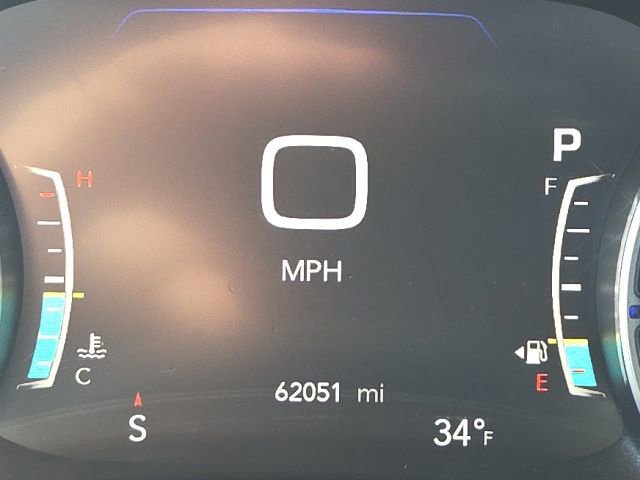 Used 2023 Chrysler Pacifica Touring-L image 46