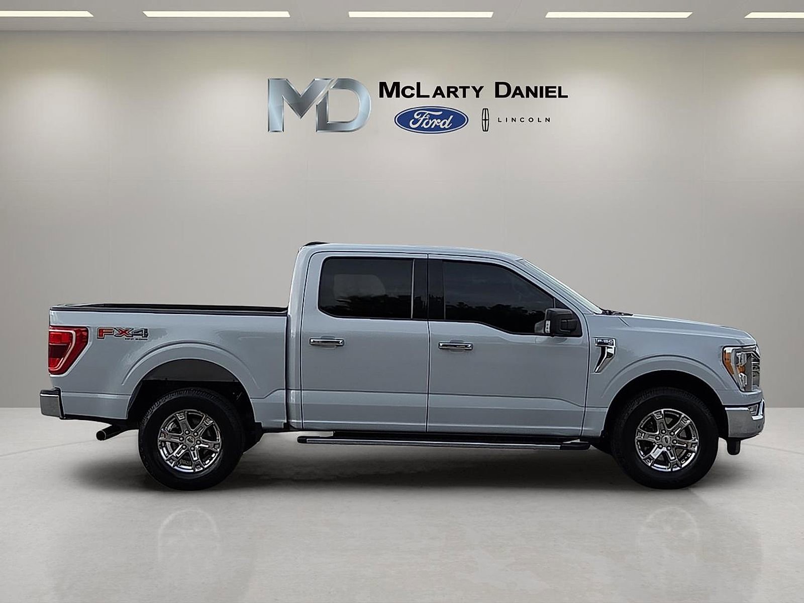 Certified 2021 Ford F150 XLT w/ Equipment Group 302A High AWD/4WD image 6