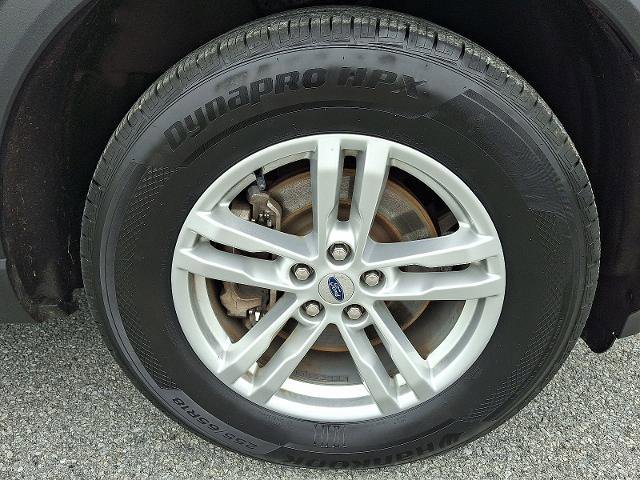 Certified 2020 Ford Explorer XLT w/ Equipment Group 202A image 9