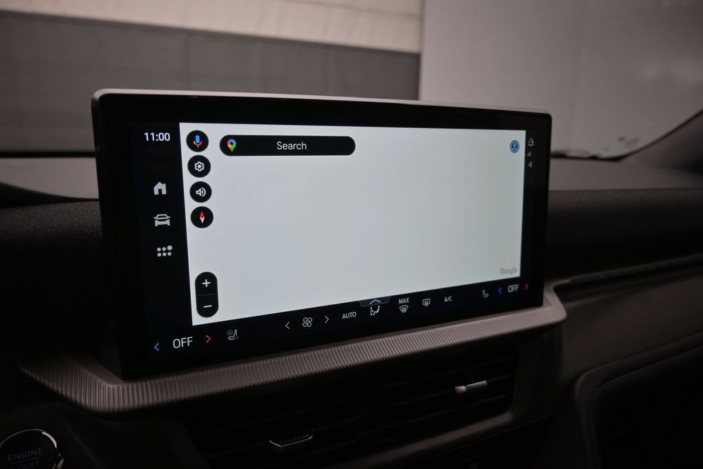 Certified 2025 Ford Explorer Platinum RWD image 25