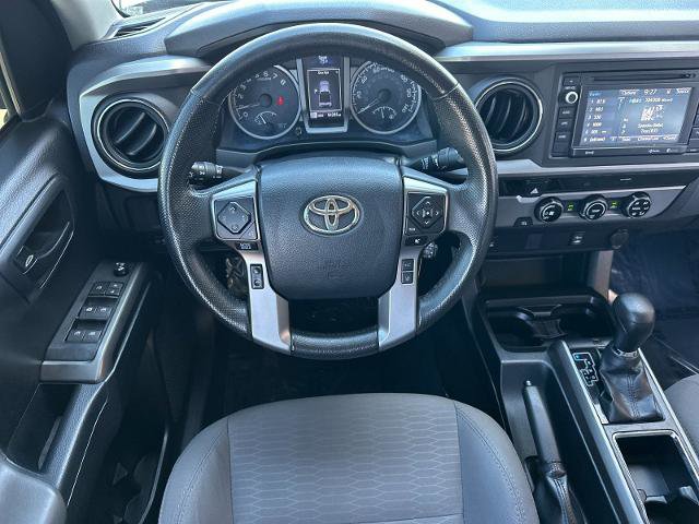Used 2018 Toyota Tacoma SR5 w/ SR5 Appearance Package (SM) RWD image 13