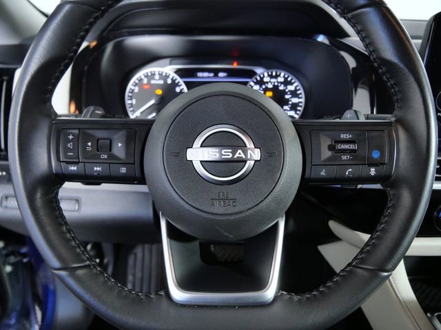 Used 2024 Nissan Pathfinder SV image 25