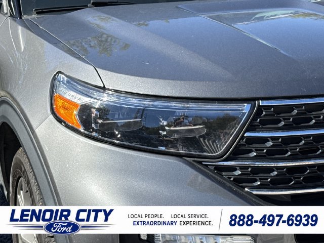 Certified 2023 Ford Explorer XLT w/ Equipment Group 202A AWD/4WD image 8