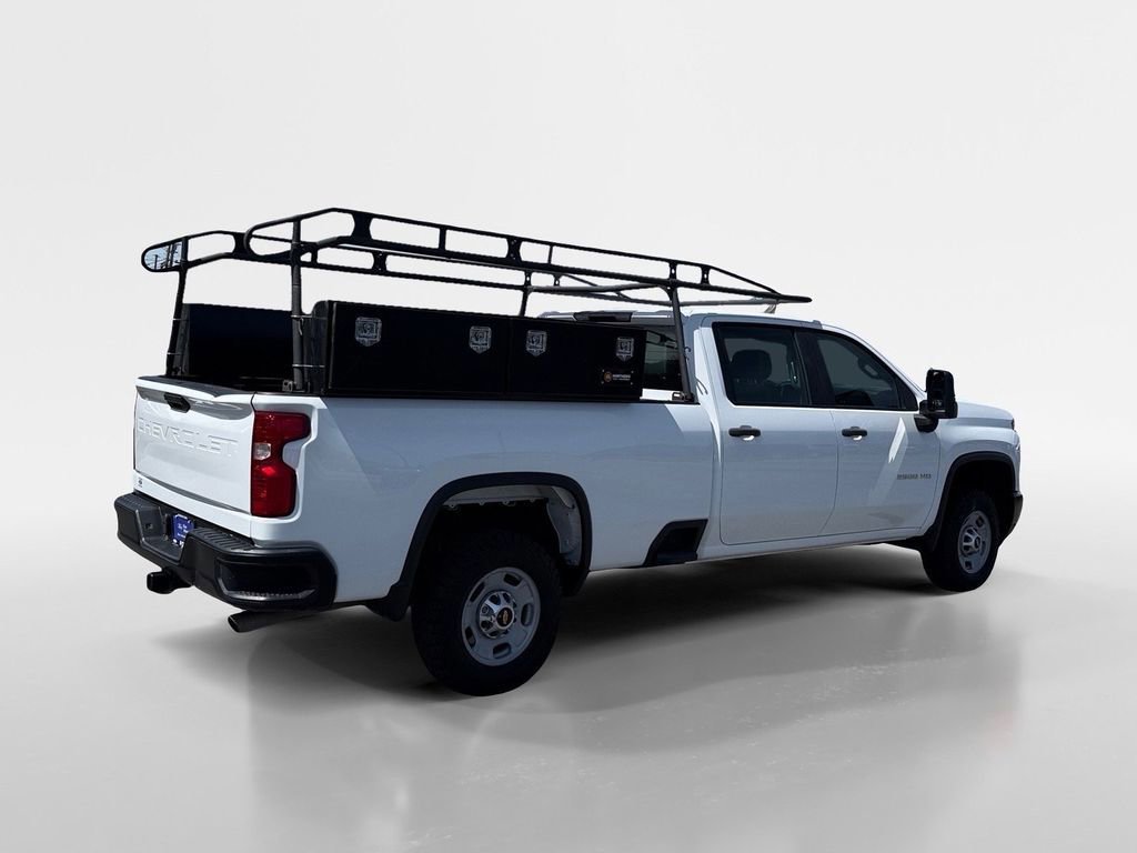 Used 2024 Chevrolet Silverado 2500 W/T image 4