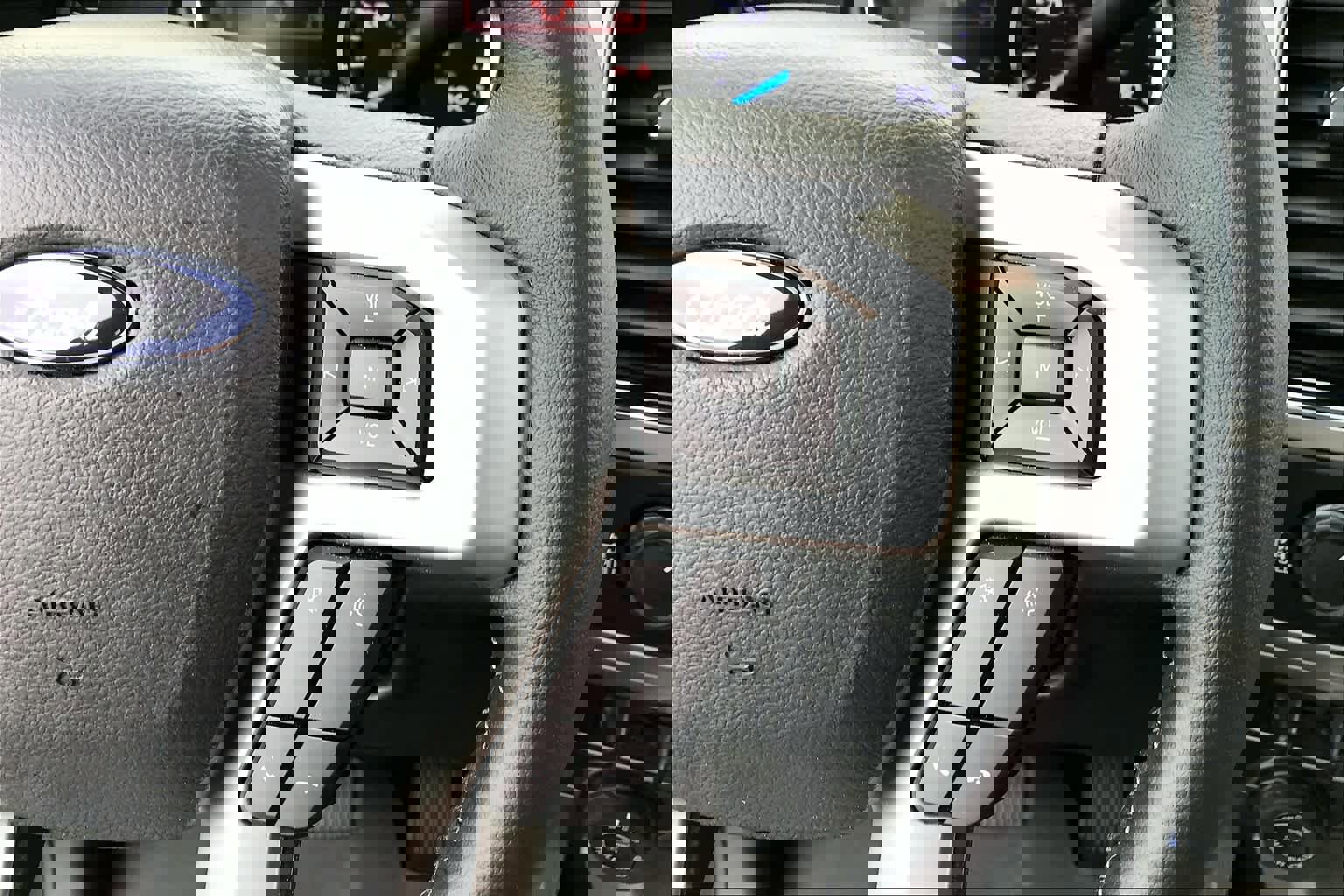 Certified 2022 Ford F350 Lariat w/ Black Appearance Package image 24