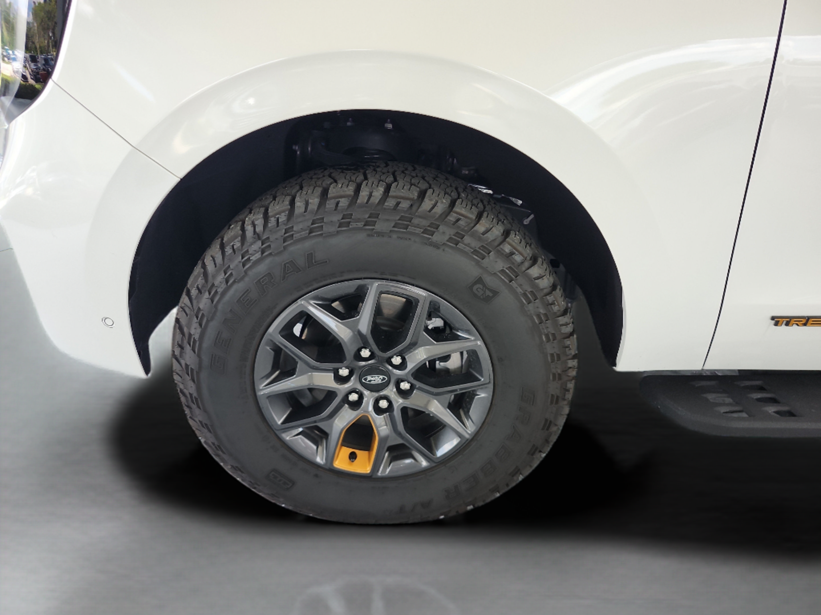 Certified 2025 Ford Expedition Tremor AWD/4WD image 8