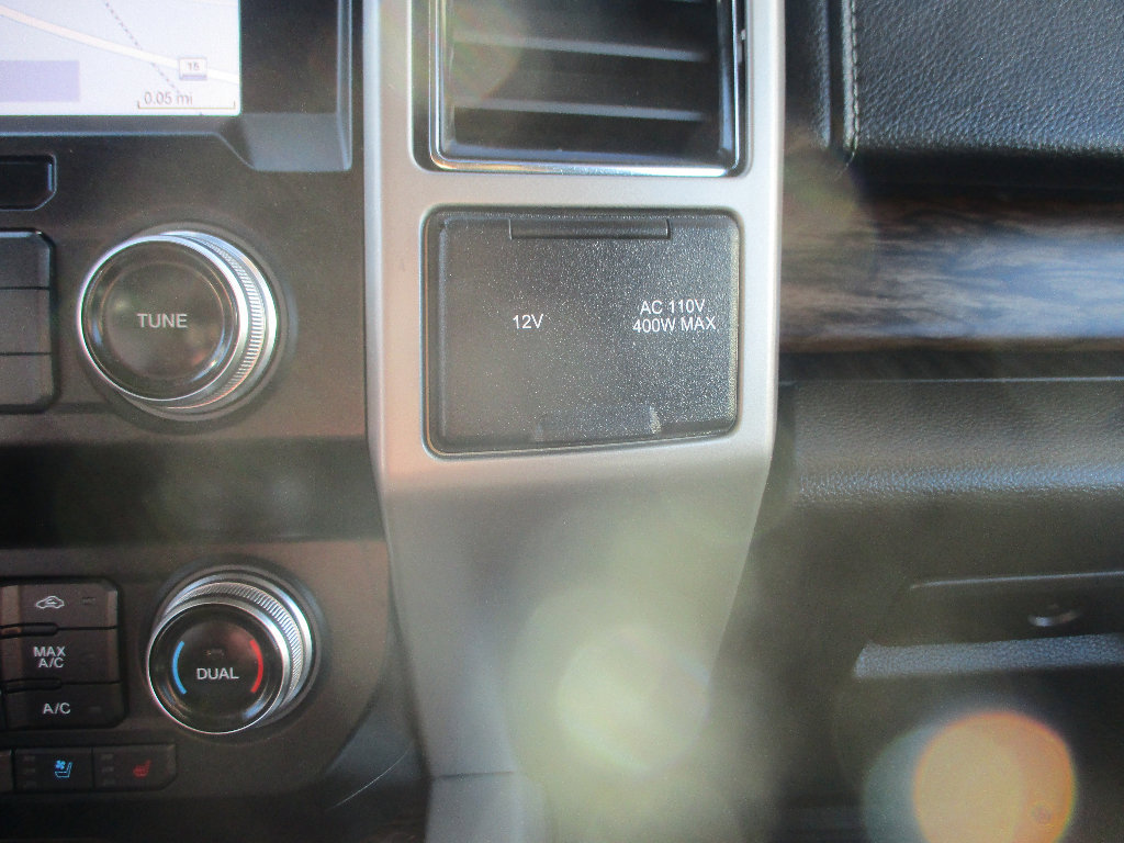 Certified 2019 Ford F150 Lariat w/ Equipment Group 502A Luxury image 14