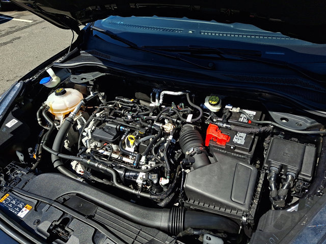 Certified 2021 Ford Escape SE w/ SE Sport Appearance Package image 31