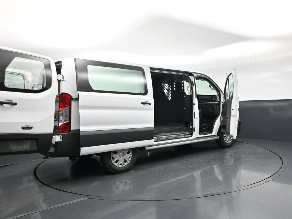 Certified 2025 Ford Transit 250 Low Roof w/ Exterior Upgrade Package RWD image 6