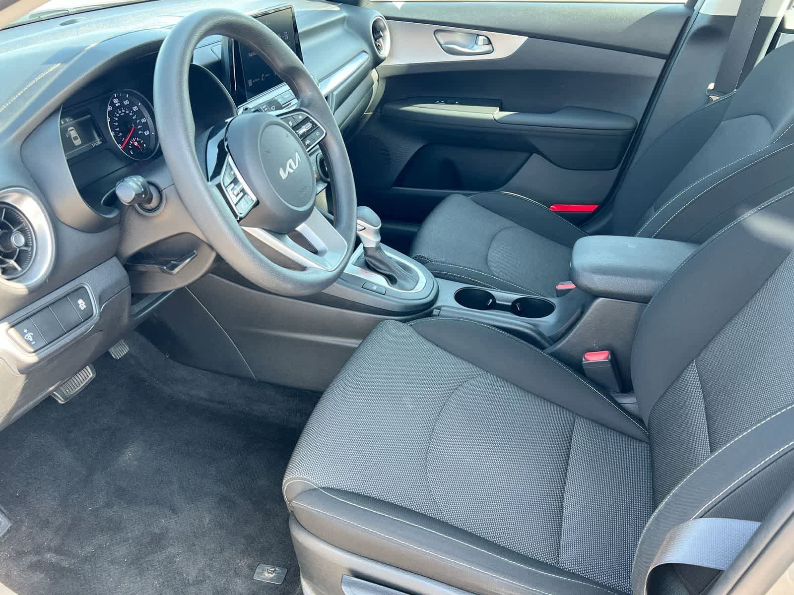 Used 2023 Kia Forte LXS FWD image 10