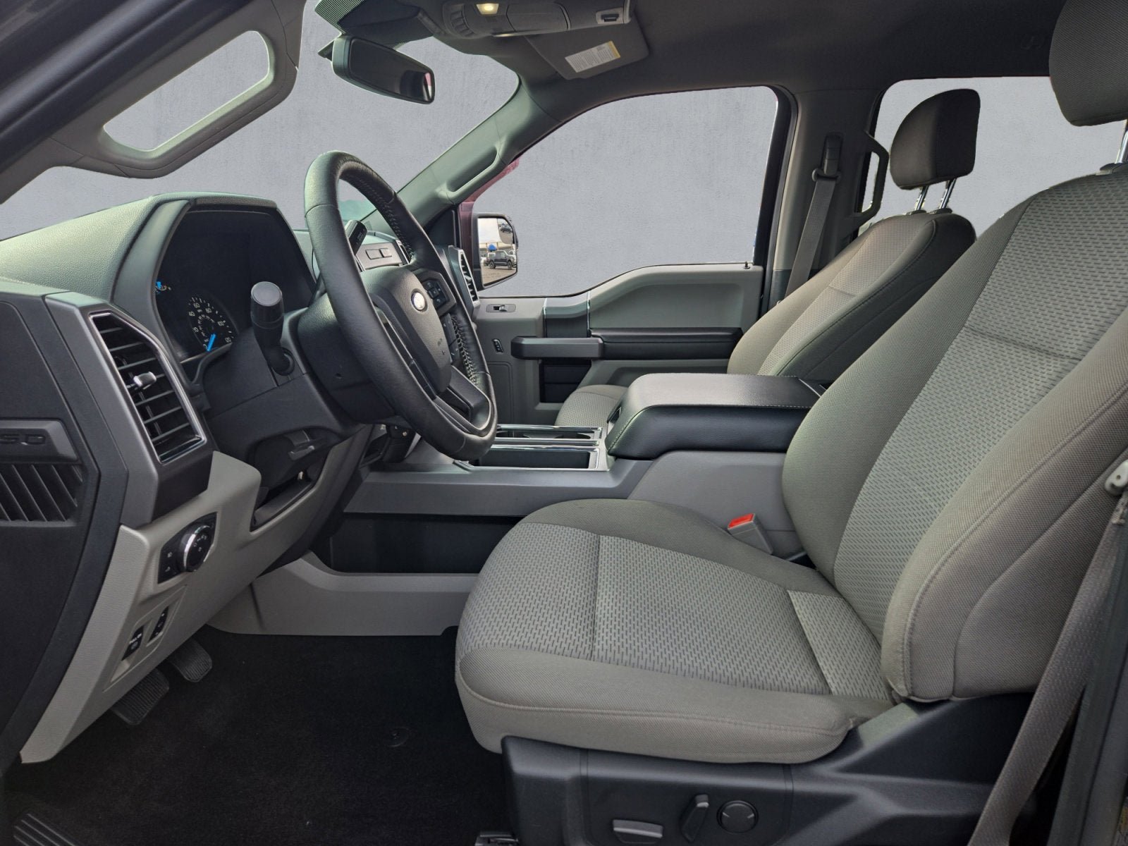 Certified 2019 Ford F150 XLT w/ Equipment Group 302A Luxury AWD/4WD image 11