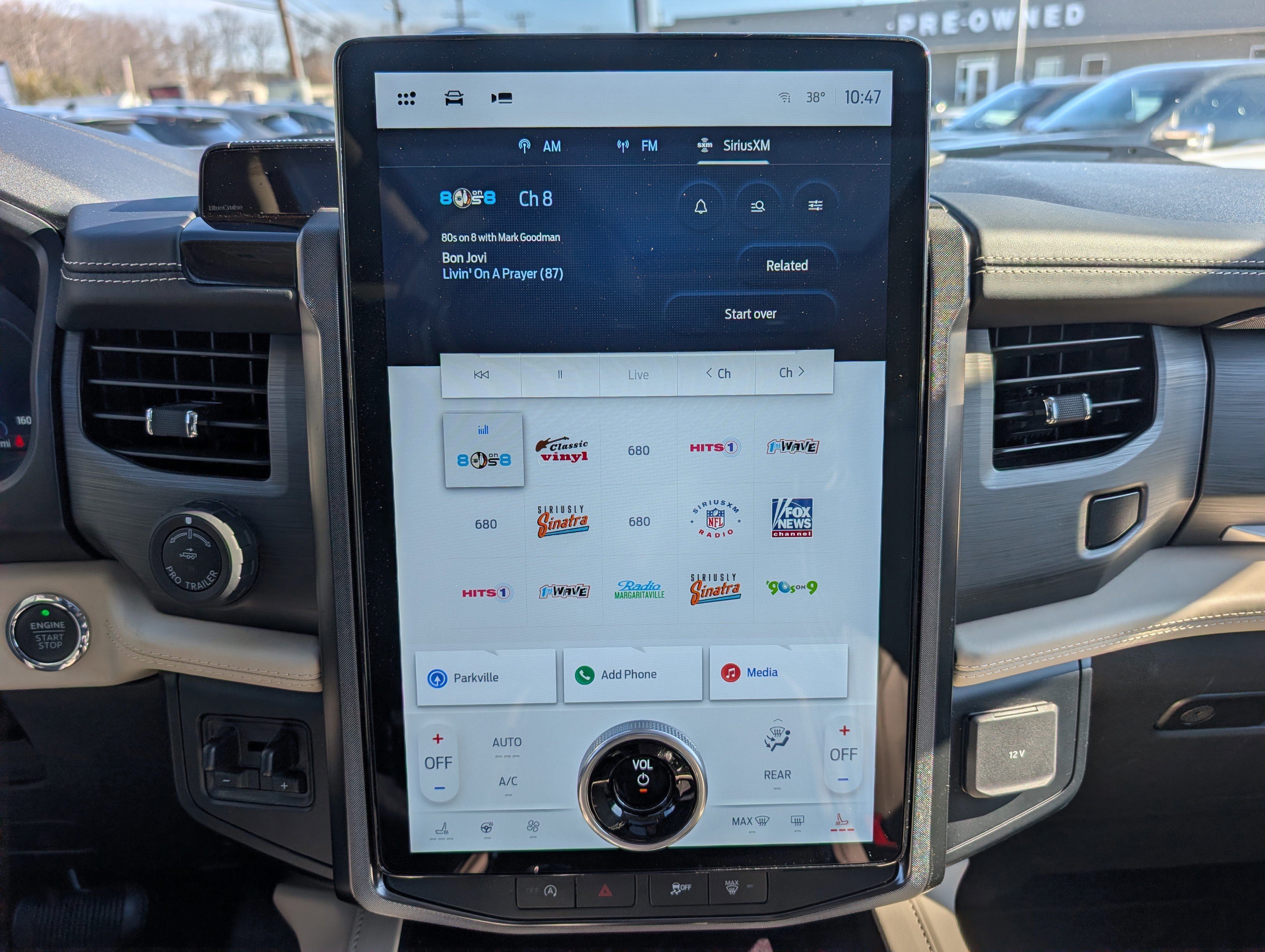 Certified 2024 Ford Expedition Max Platinum image 36