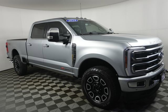 Certified 2024 Ford F250 Platinum AWD/4WD image 2