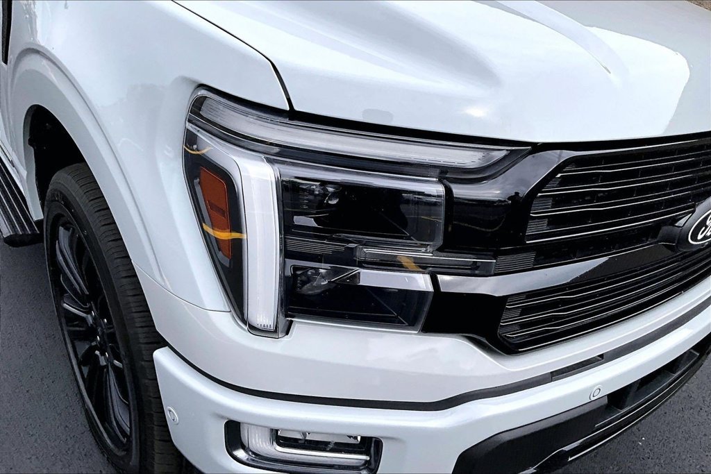 Certified 2024 Ford F150 Platinum w/ Equipment Group 702A High AWD/4WD image 28