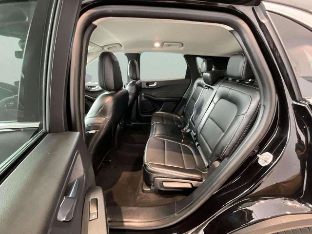 Certified 2024 Ford Escape Platinum AWD/4WD image 17