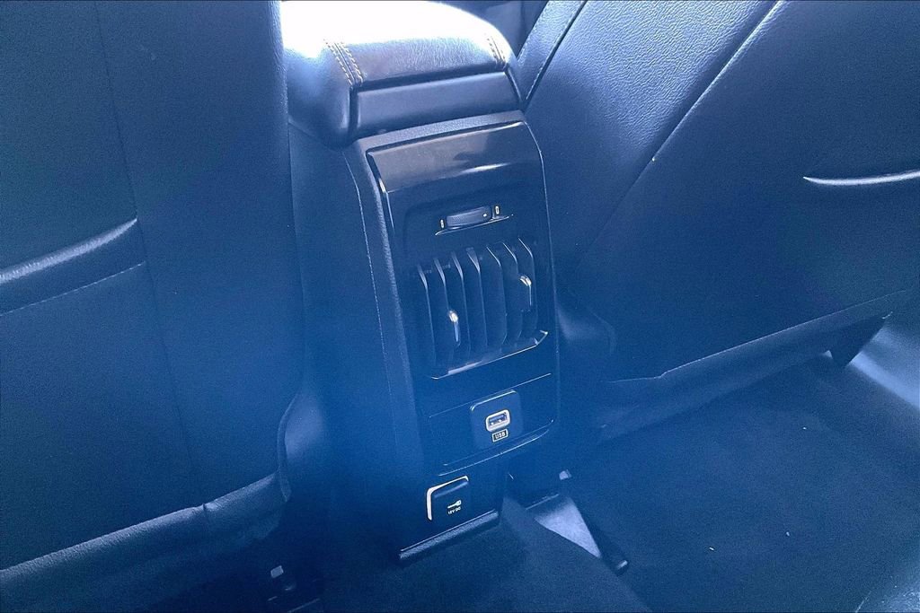 Used 2022 Jeep Compass Limited image 33