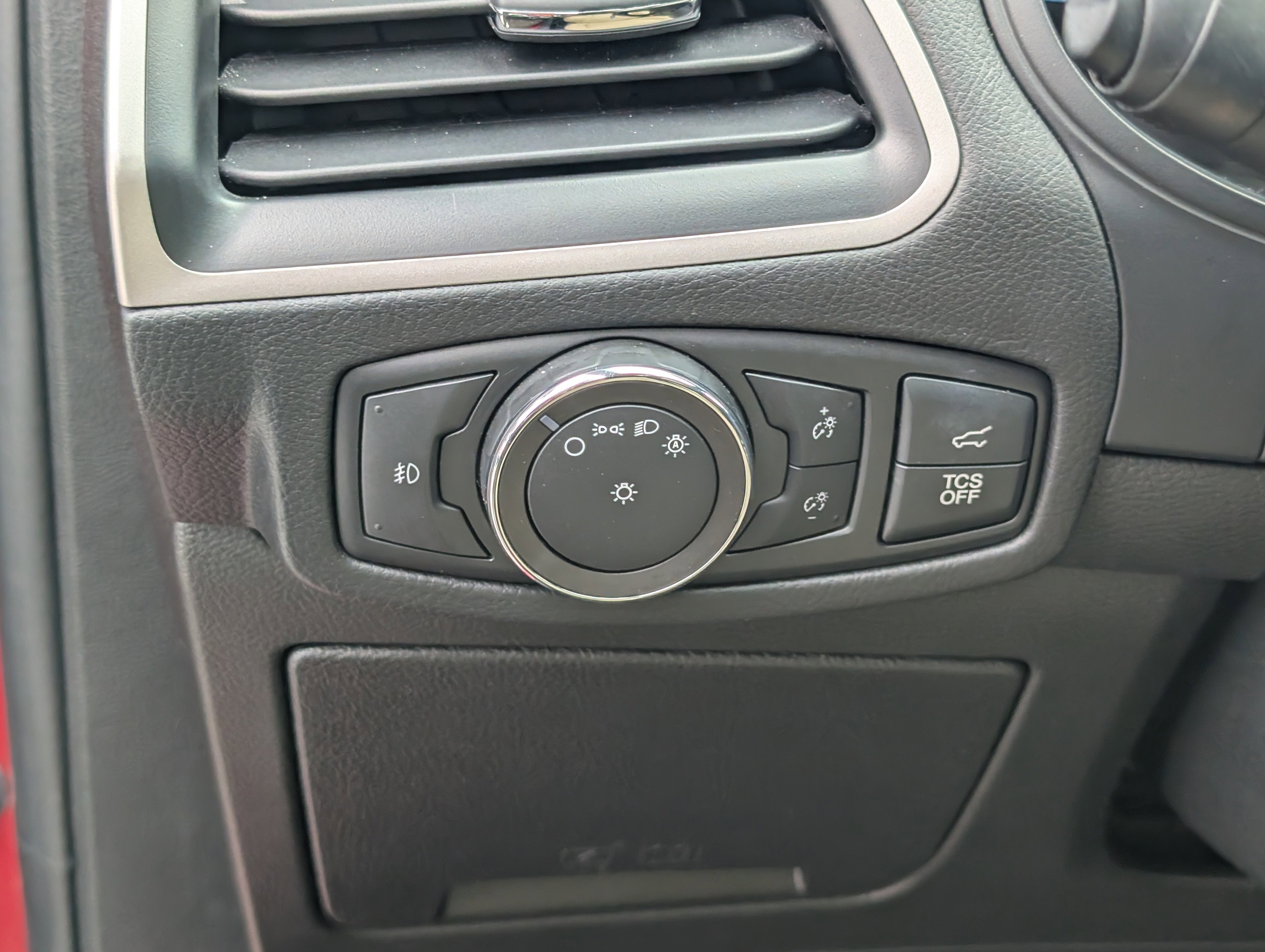 Certified 2022 Ford Edge SEL w/ Convenience Package image 24