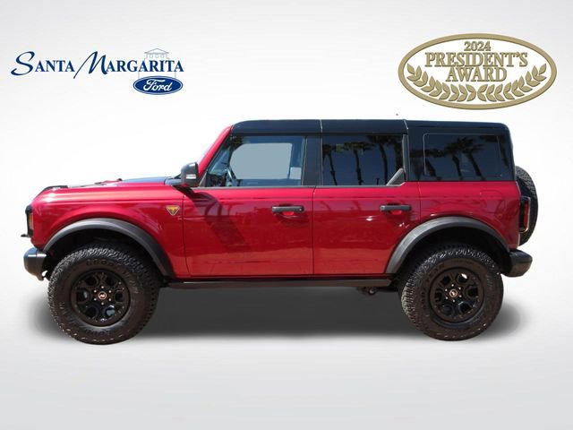 Certified 2025 Ford Bronco Badlands AWD/4WD image 1