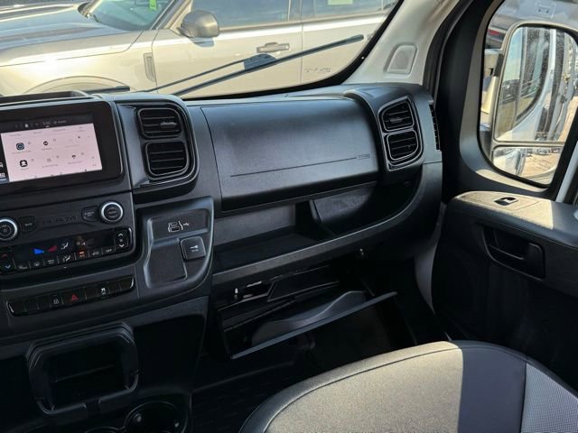 Used 2026 RAM ProMaster 2500 w/ Convenience Group FWD image 25