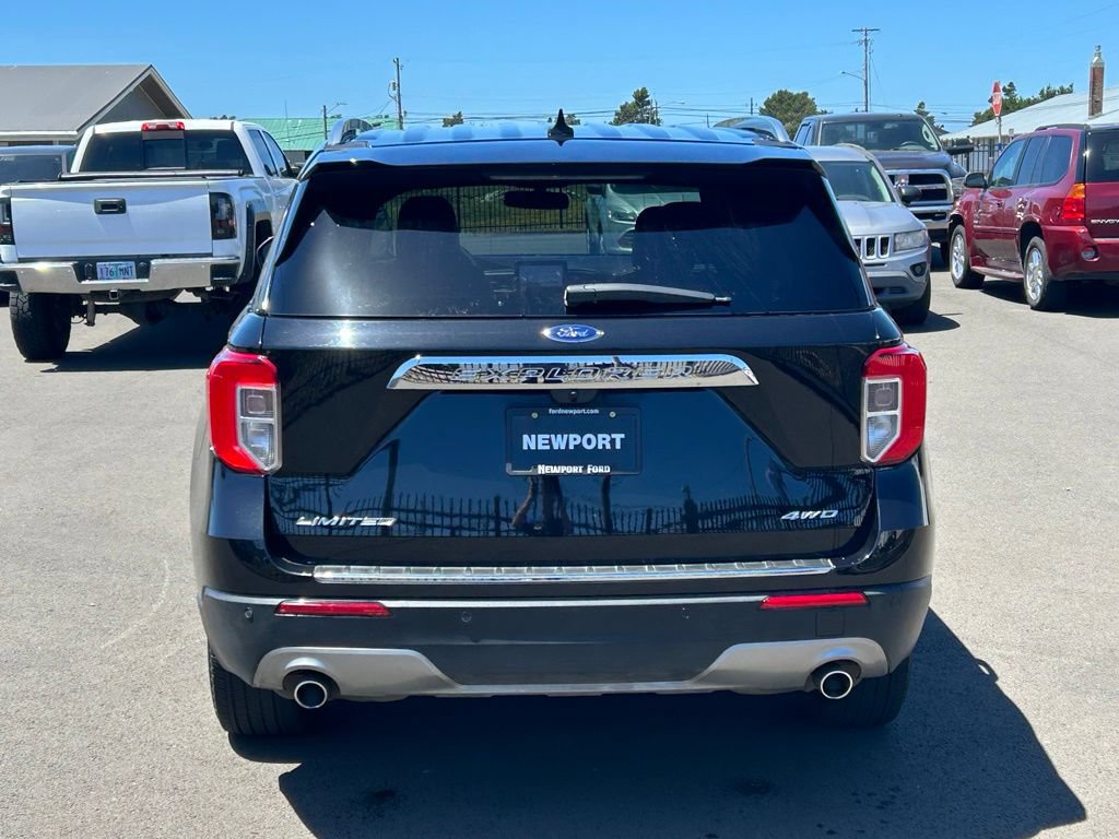 Certified 2023 Ford Explorer Limited AWD/4WD image 6