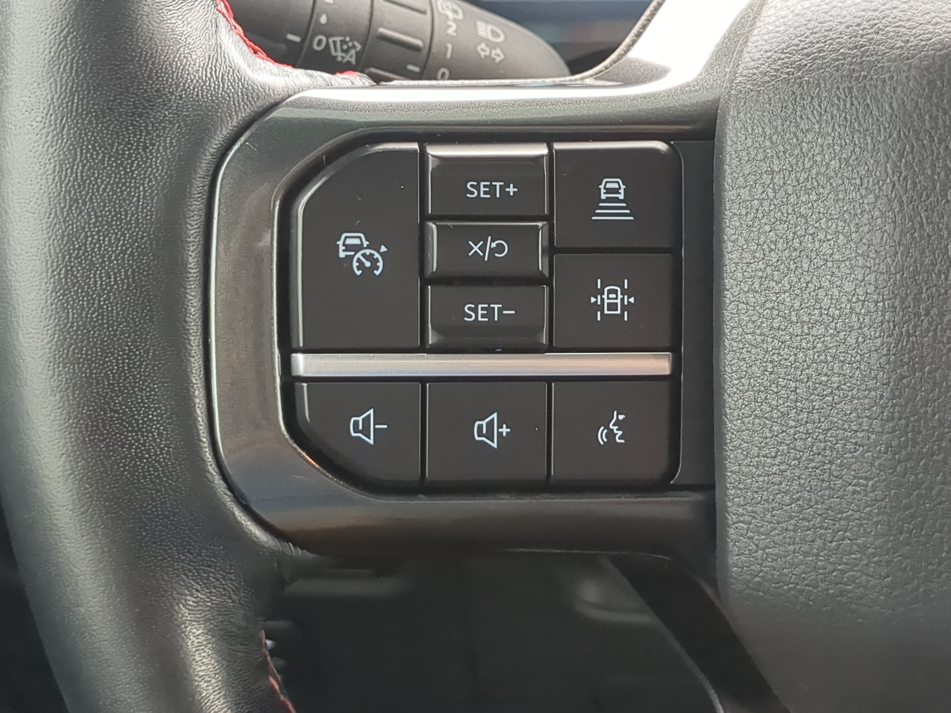 Certified 2022 Ford Expedition Limited AWD/4WD image 24