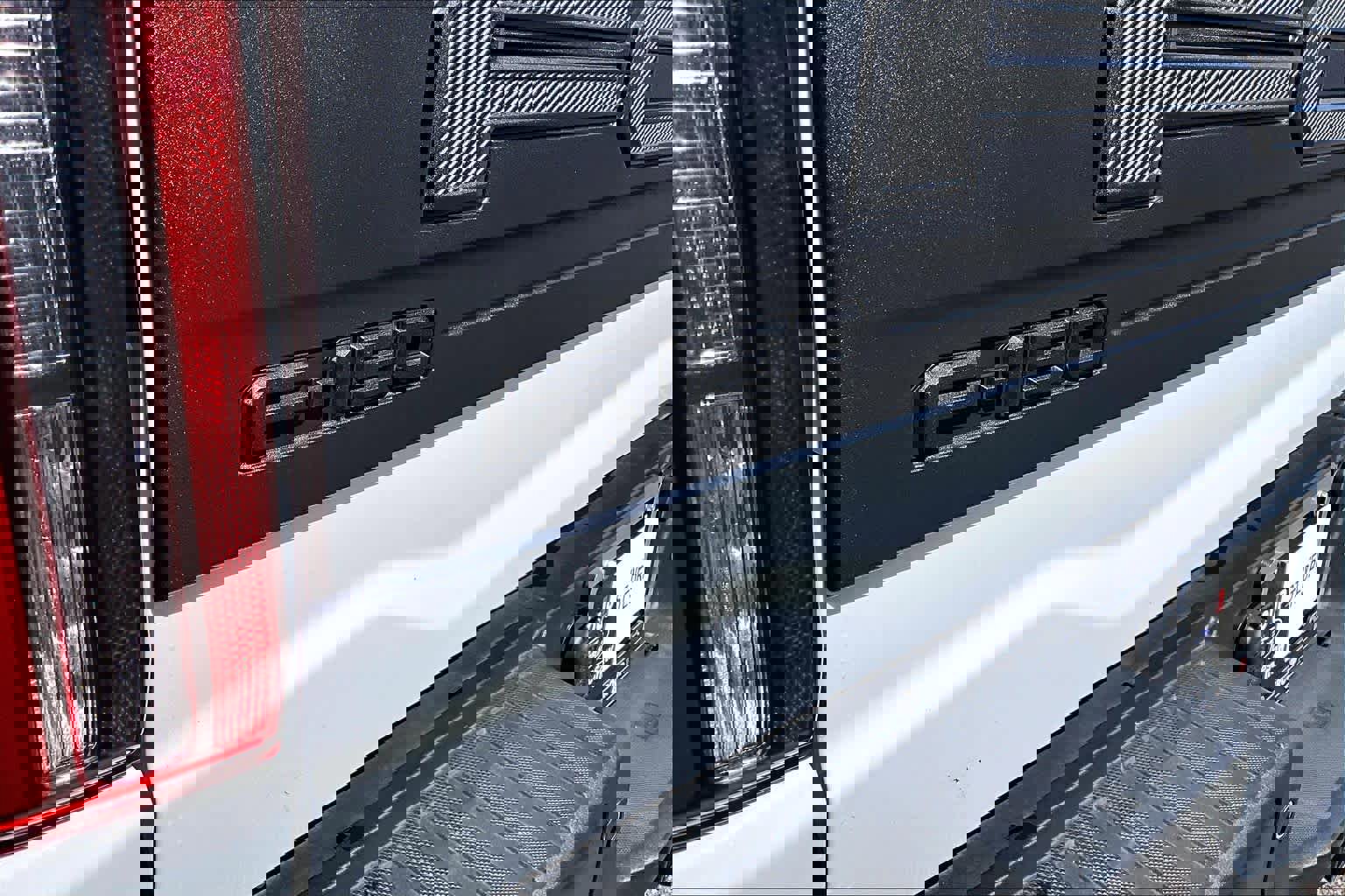 Certified 2025 Ford F150 Raptor image 31