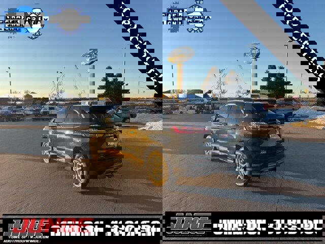 Certified 2023 Ford Edge SEL w/ Convenience Package image 4