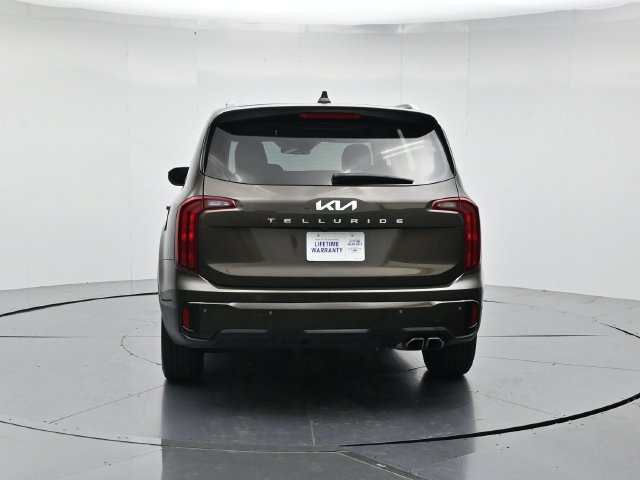Used 2025 Kia Telluride S FWD image 8