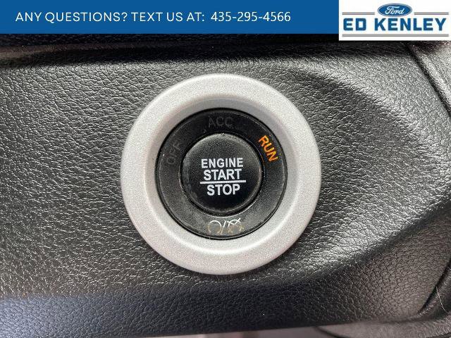 Used 2017 RAM 1500 Laramie w/ Convenience Group AWD/4WD image 12