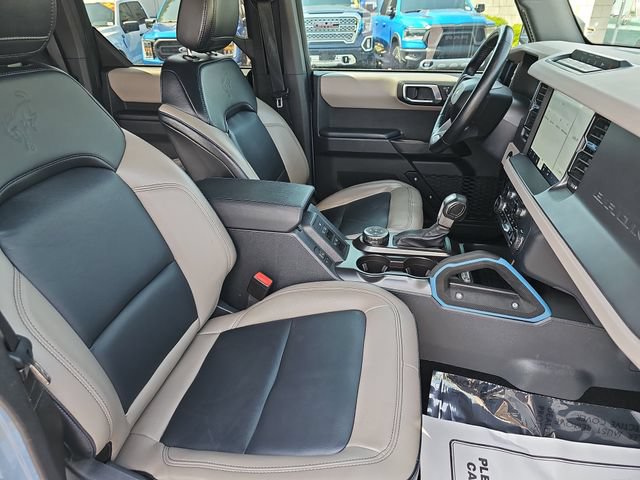 Certified 2024 Ford Bronco Wildtrak AWD/4WD image 12