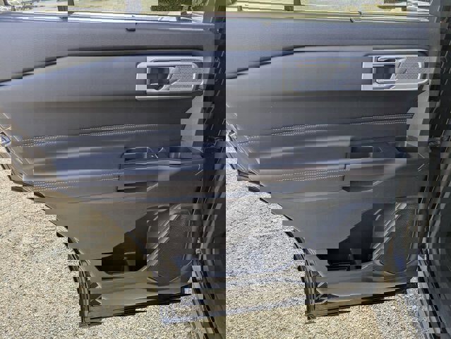 Certified 2020 Ford Explorer Limited w/ Class III Trailer Tow Package image 37