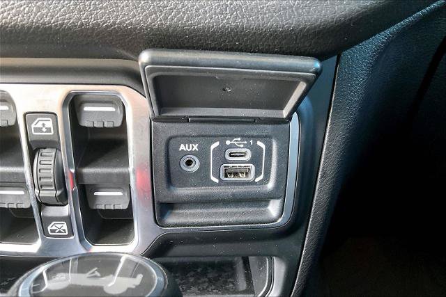 Used 2026 Jeep Wrangler Unlimited Sport AWD/4WD image 32