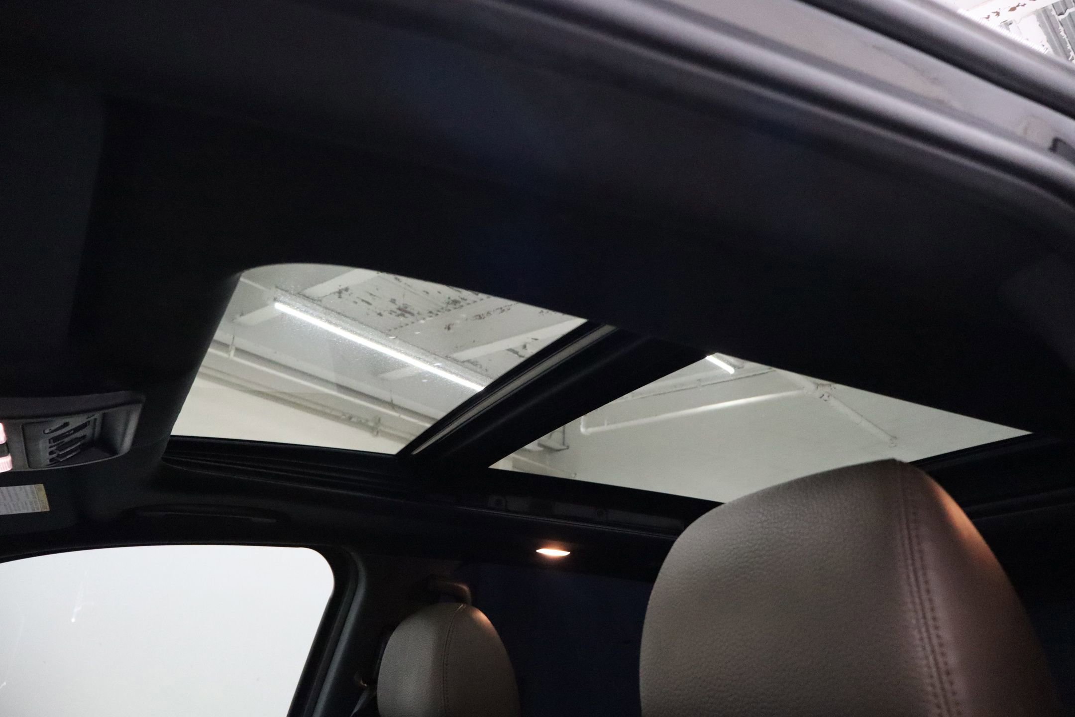 Used 2021 Nissan Titan Platinum Reserve w/ Moonroof Package image 29