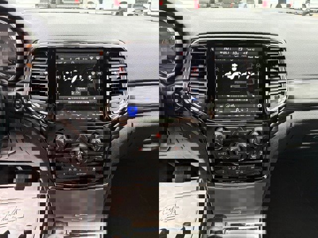 Used 2020 Jeep Grand Cherokee Altitude image 31