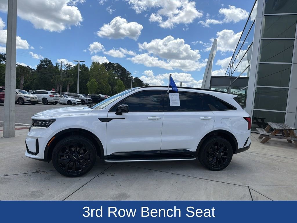 Used 2023 Kia Sorento SX image 2