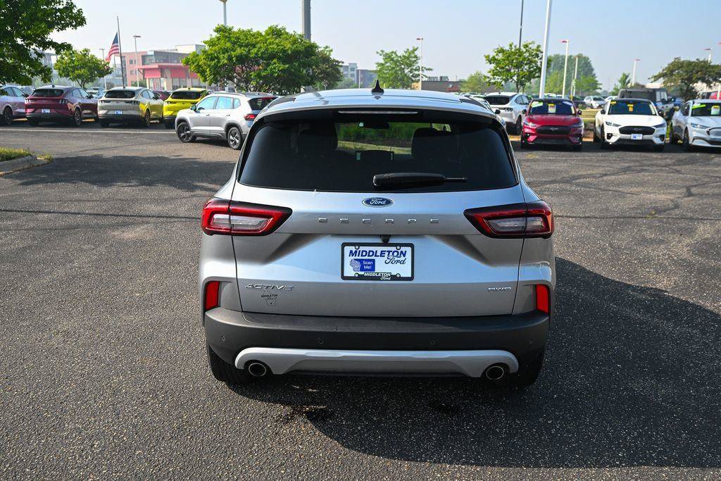 Certified 2023 Ford Escape Active w/ Tech Pack #2 AWD/4WD image 6