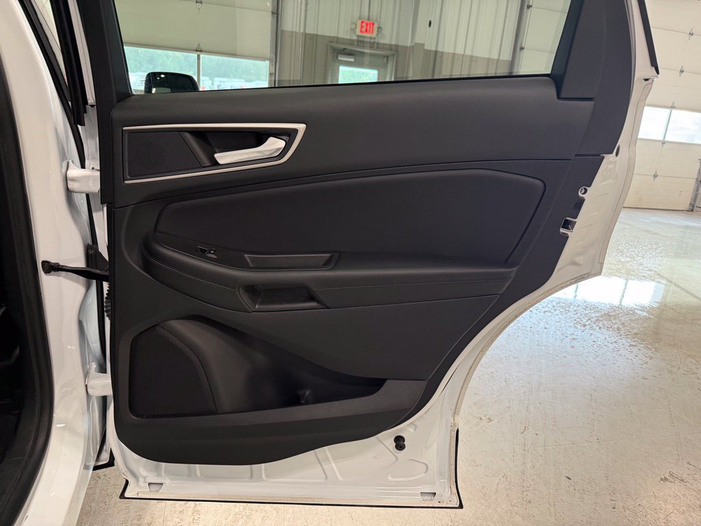 Certified 2023 Ford Edge SEL w/ Convenience Package AWD/4WD image 29
