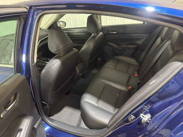 Used 2020 Nissan Altima 2.5 SR w/ Premium Package image 14