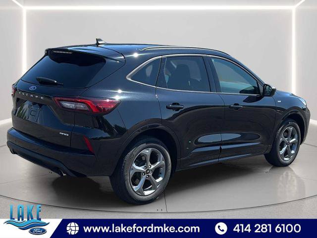 Certified 2023 Ford Escape ST-Line w/ Tech Pack #1 AWD/4WD image 7