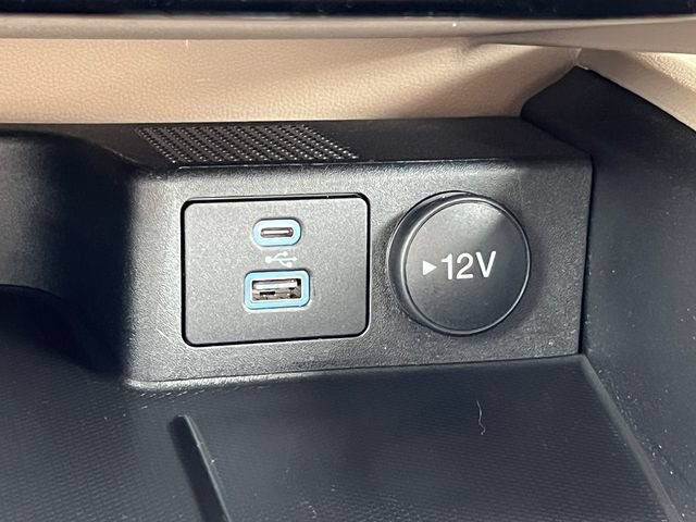 Certified 2022 Ford Escape Titanium FWD image 29