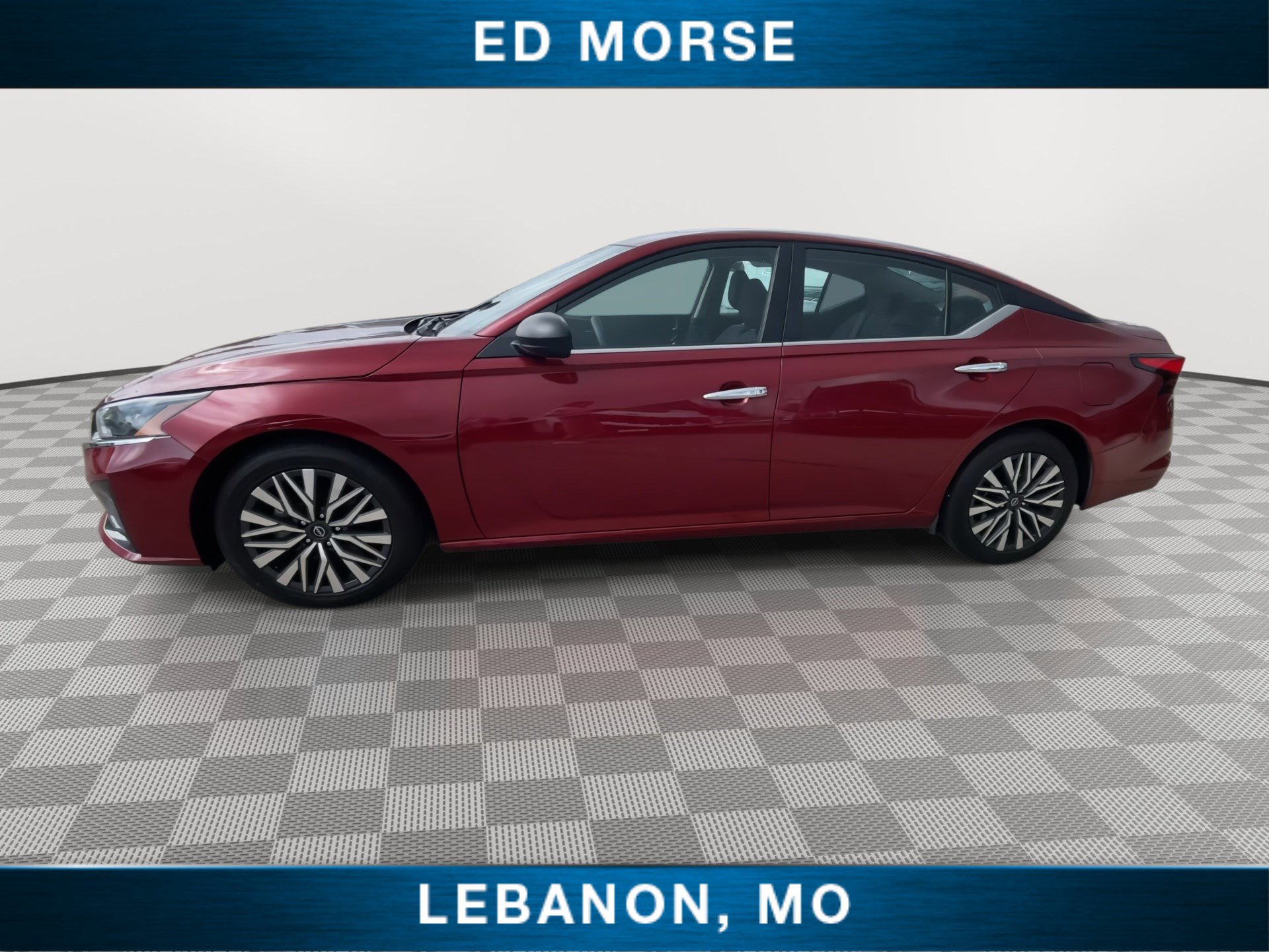 Used 2025 Nissan Altima 2.5 SV FWD image 5