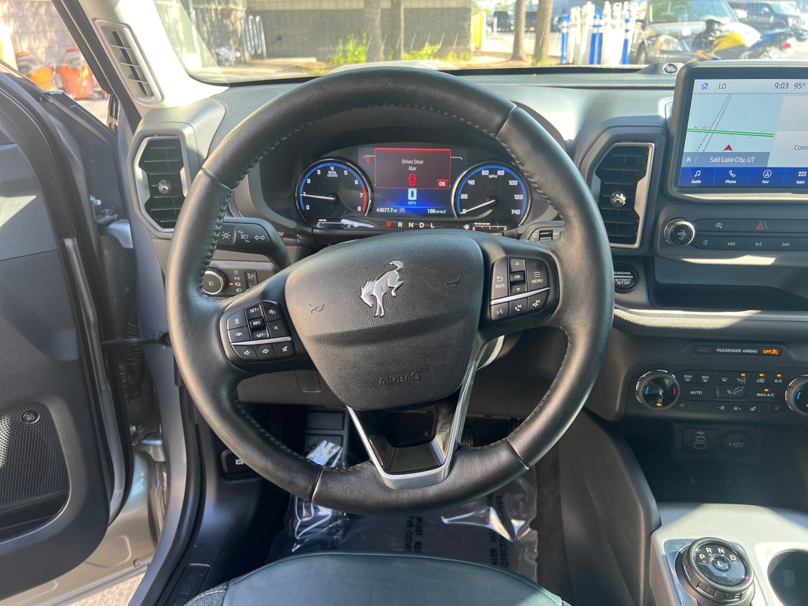 Certified 2023 Ford Bronco Sport Outer Banks w/ Tech Package AWD/4WD image 9