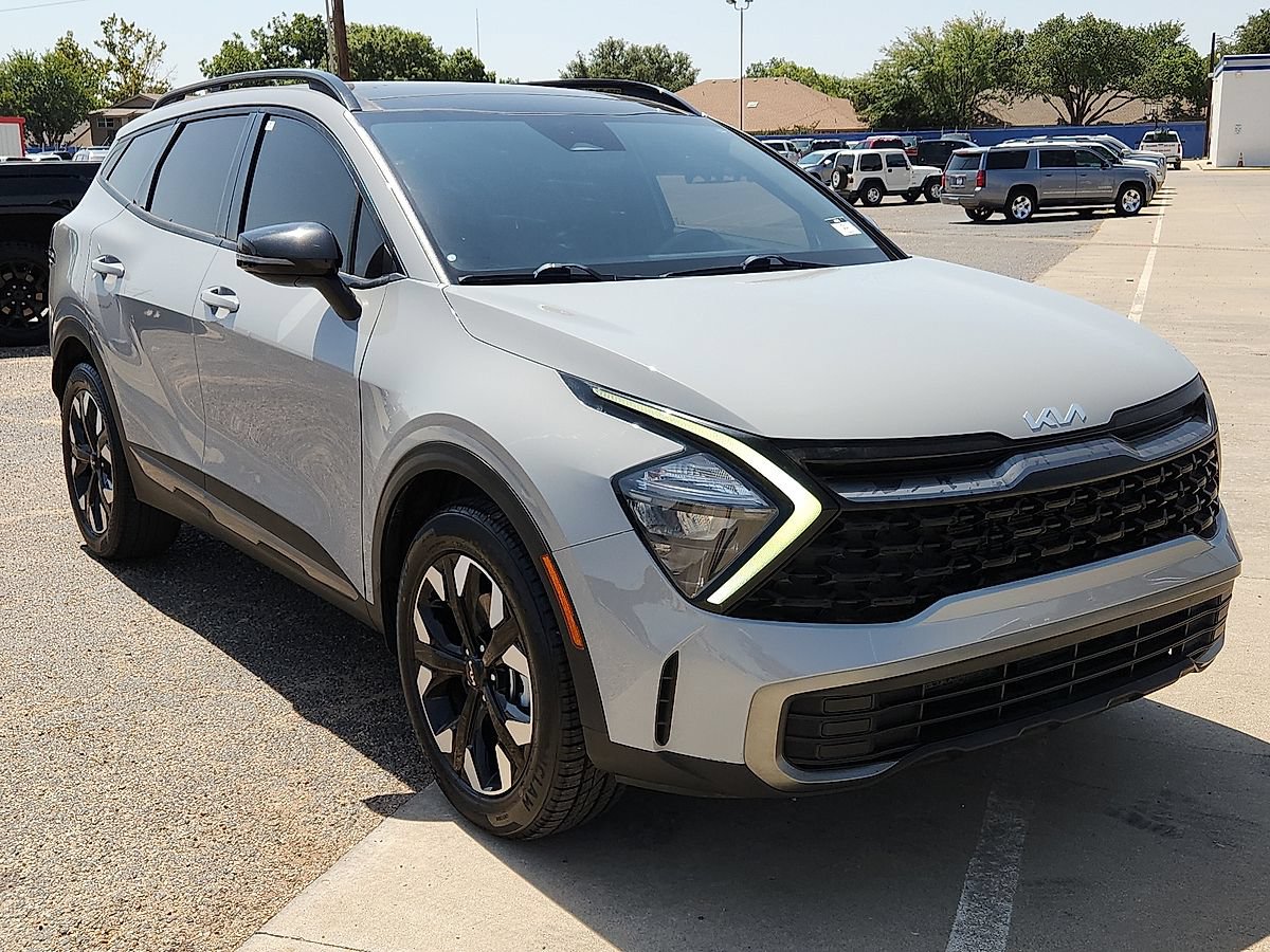Used 2023 Kia Sportage X-Line w/ X-Line Premium Package AWD/4WD image 4