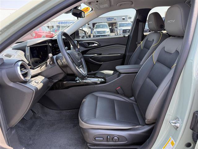 Used 2025 Chevrolet Trax ACTIV w/ Driver Confidence Package FWD image 11