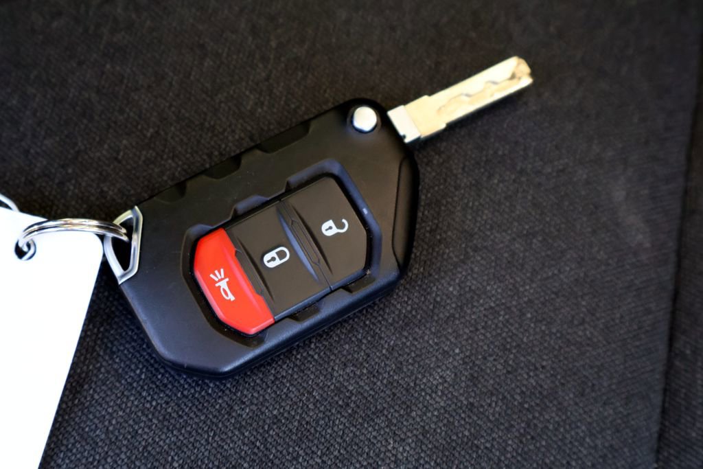 Used 2025 Jeep Gladiator Sport AWD/4WD image 35